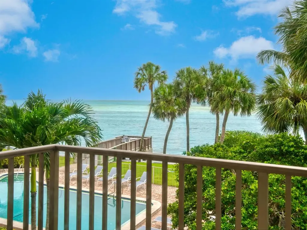 4822 Ocean Boulevard Sarasota FL 34242