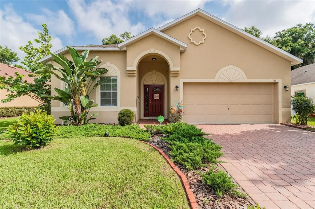 141 Crawl Key Court Deland FL 32720