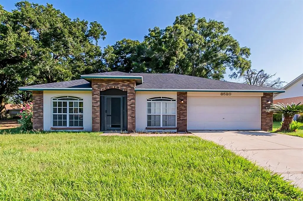 8520 Cherry Hill Drive Lakeland FL 33810