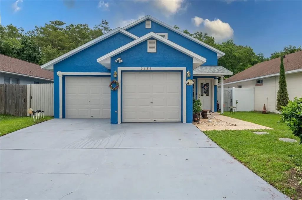9783 Lupine Avenue Orlando FL 32824
