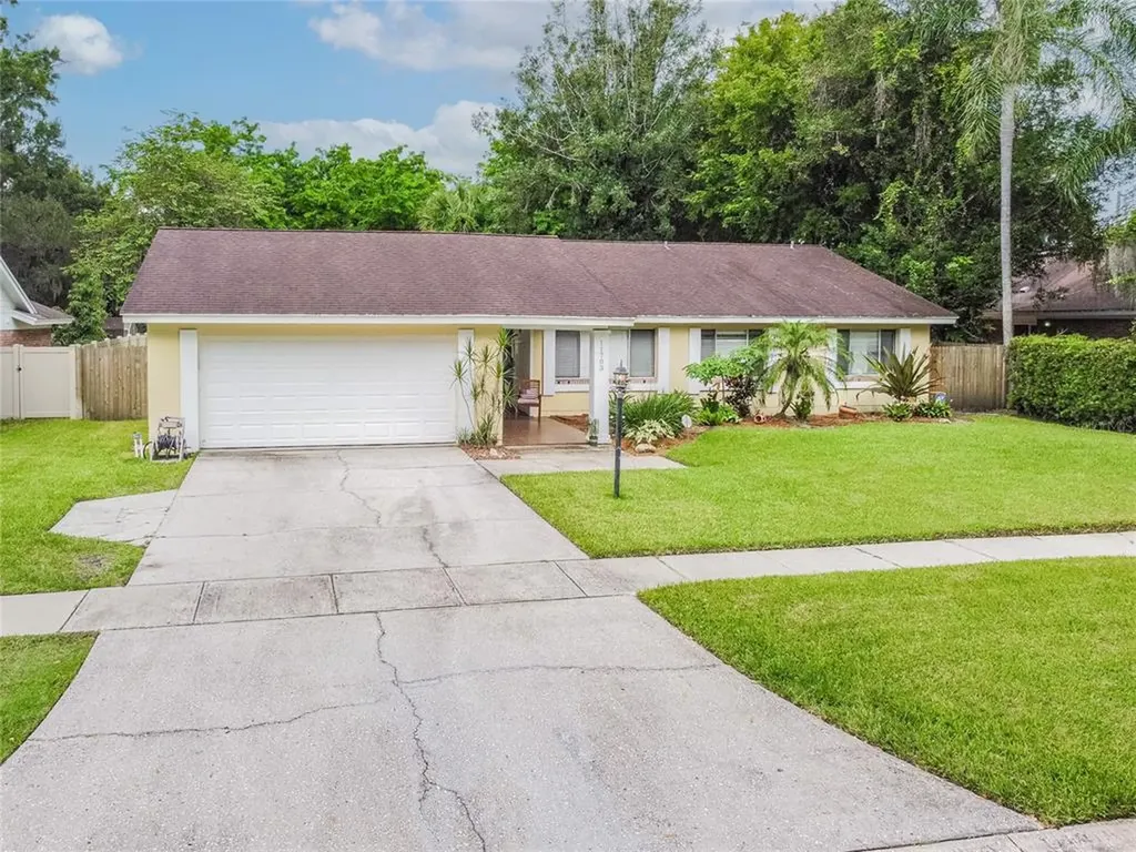 11703 Phoenix Circle Tampa FL 33618