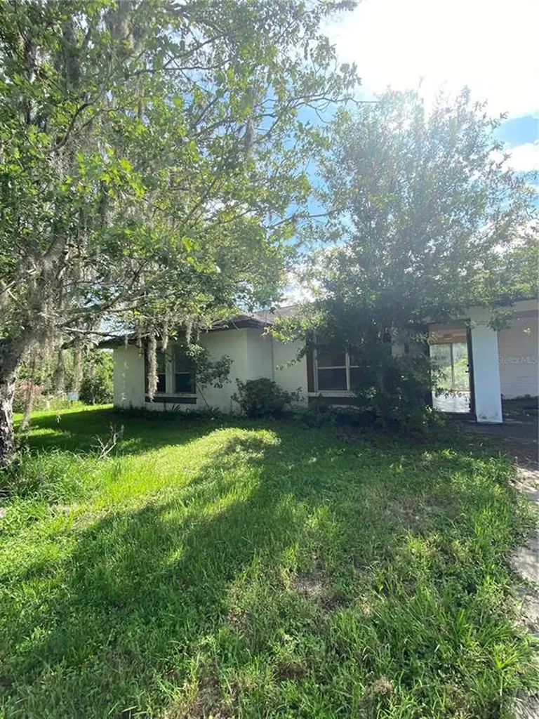 3352 Foxwood Boulevard Wesley Chapel FL 33543