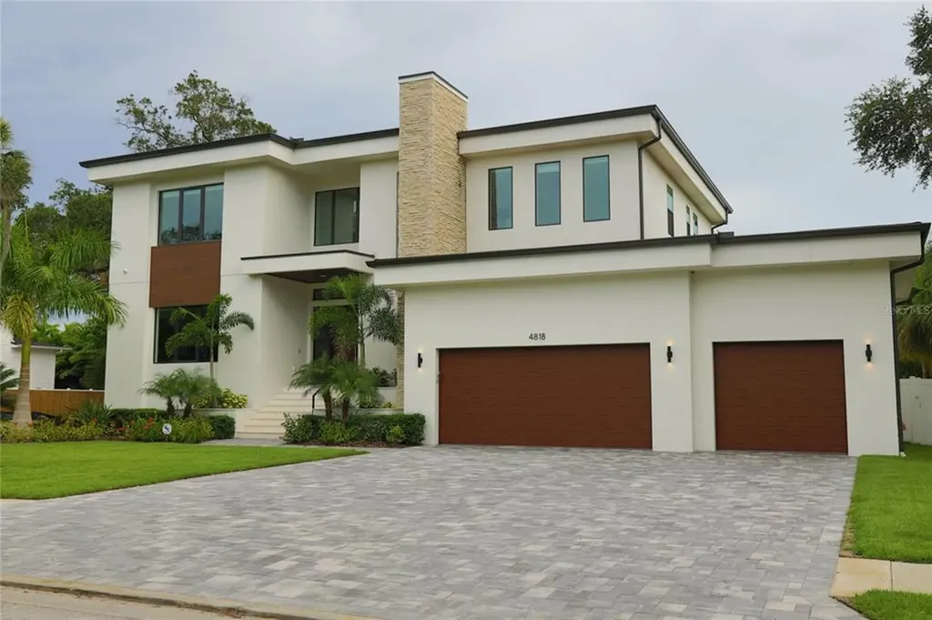 4818 W San Jose Street Tampa FL 33629