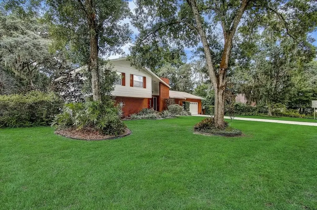 3306 Country Side Street Brandon FL 33511