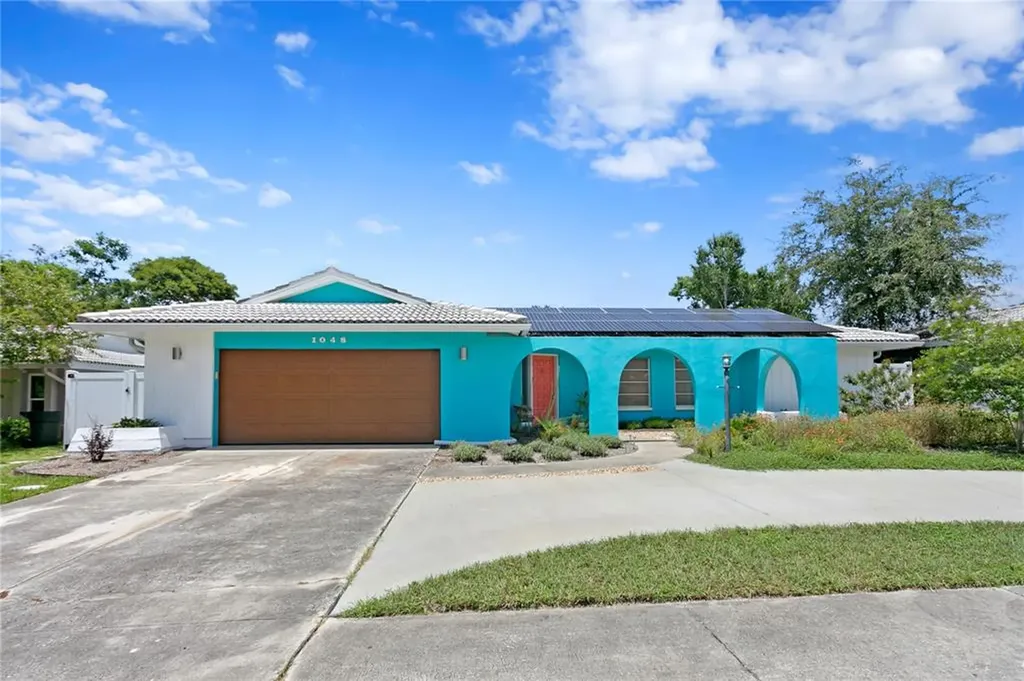 1048 Mccarty Street Dunedin FL 34698