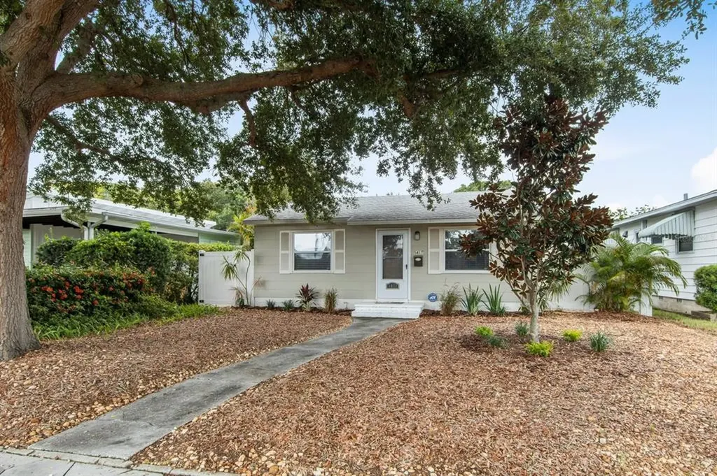 5411 4th Avenue N St Petersburg FL 33710