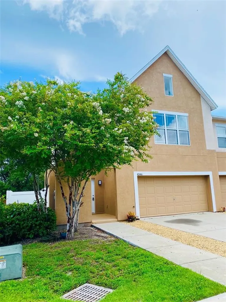 4346 Tyler Circle N St Petersburg FL 33709