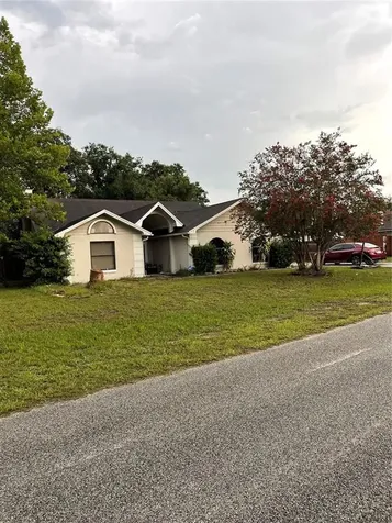 8327 Maid Marions Trail Lakeland FL 33809
