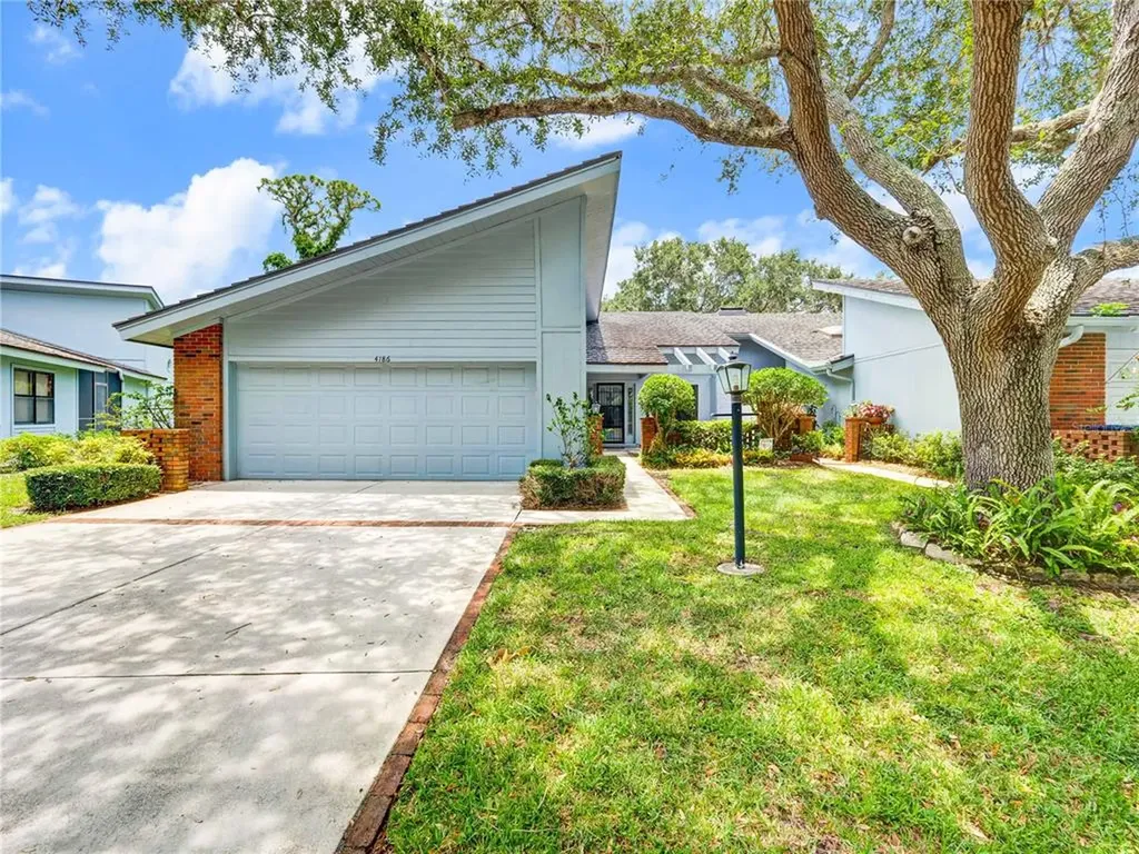 4186 Moss Oak Place Sarasota FL 34231