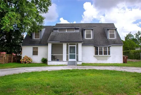 827 Osceola Avenue Lake Wales FL 33853