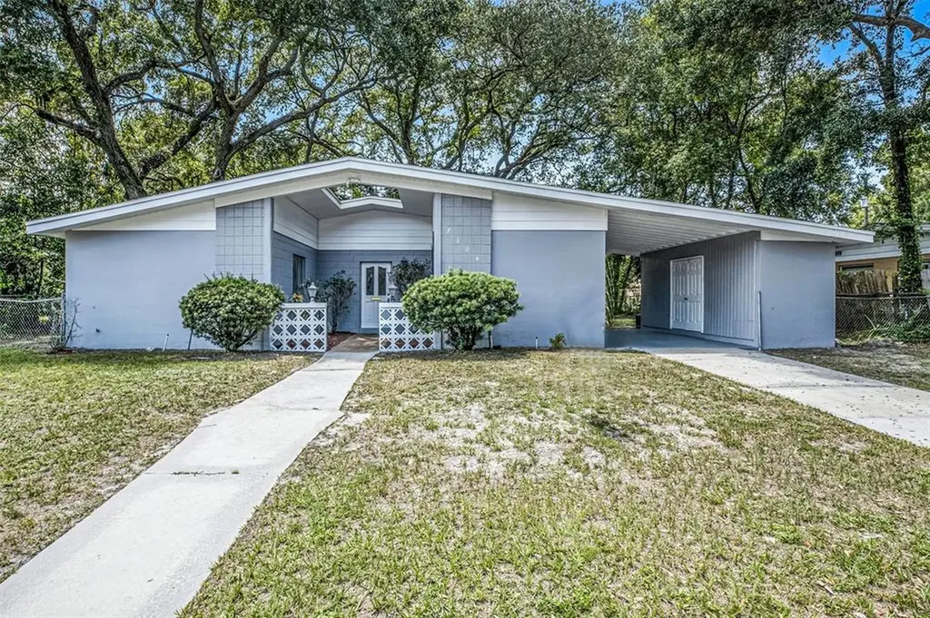 7106 Bonito Street Tampa FL 33617