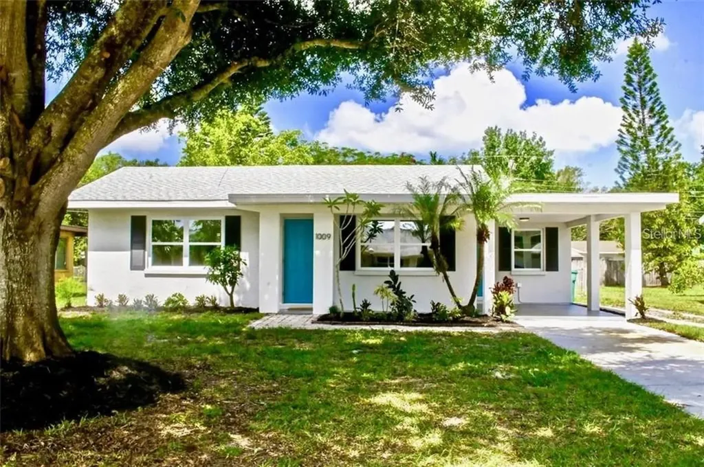 1009 21st Avenue W Palmetto FL 34221