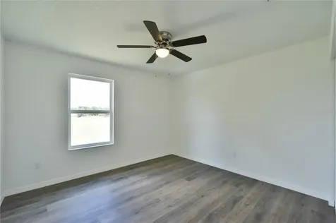 182 Fisher Way Ocklawaha FL 32179