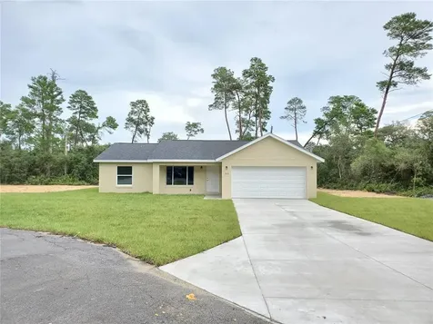 182 Fisher Way Ocklawaha FL 32179