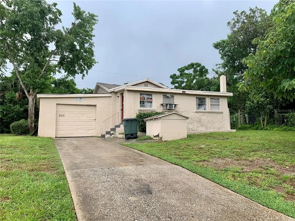 905 Redwood Street Daytona Beach FL 32117