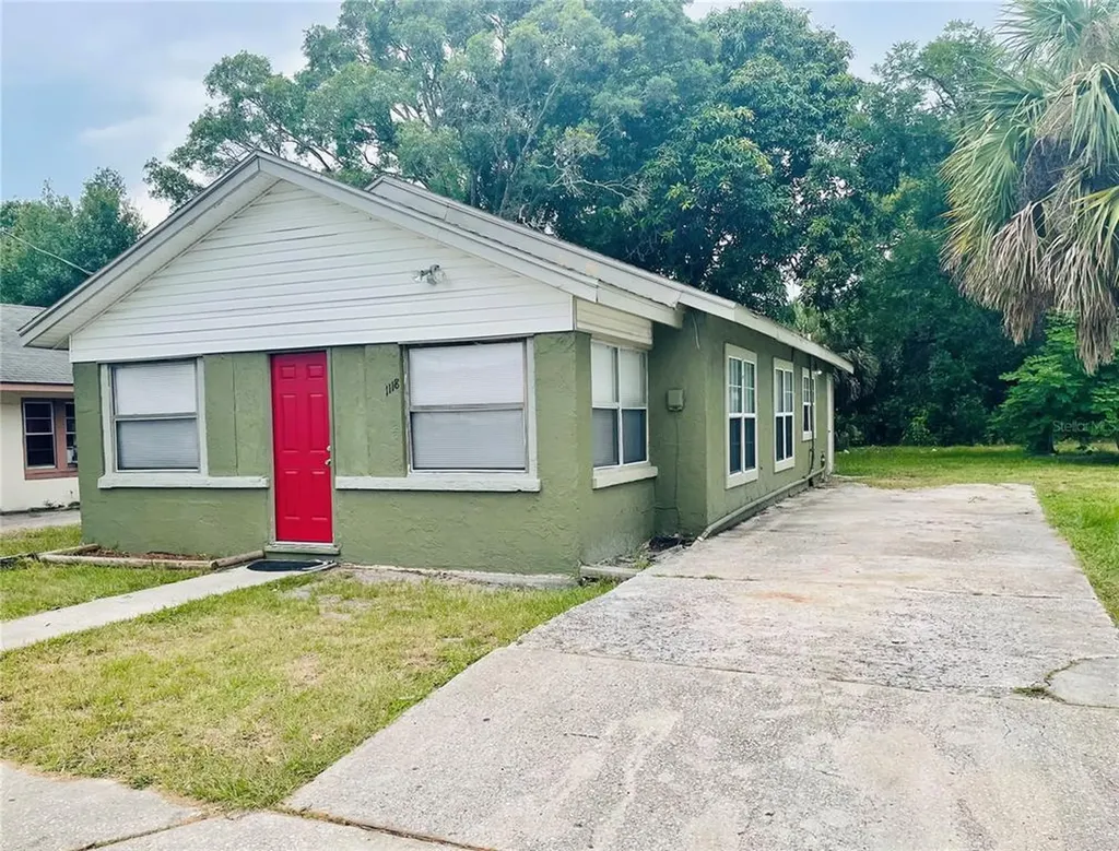 1118 5th Street W Bradenton FL 34205