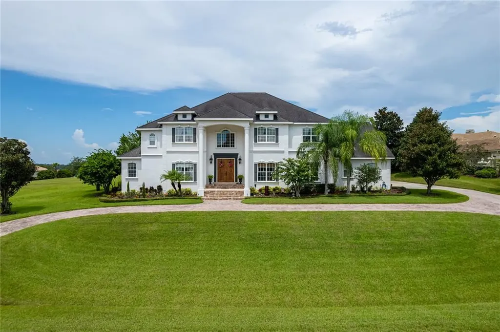 12851 Ventana Court Dade City FL 33525