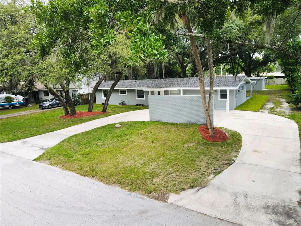 7810 N 57th Street Tampa FL 33617