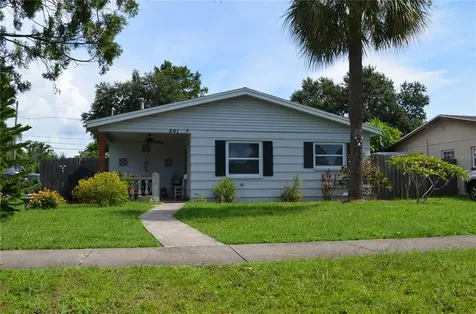 861 89th Avenue N St Petersburg FL 33702