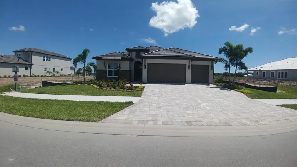 8103 Waterbend Trail Sarasota FL 34240