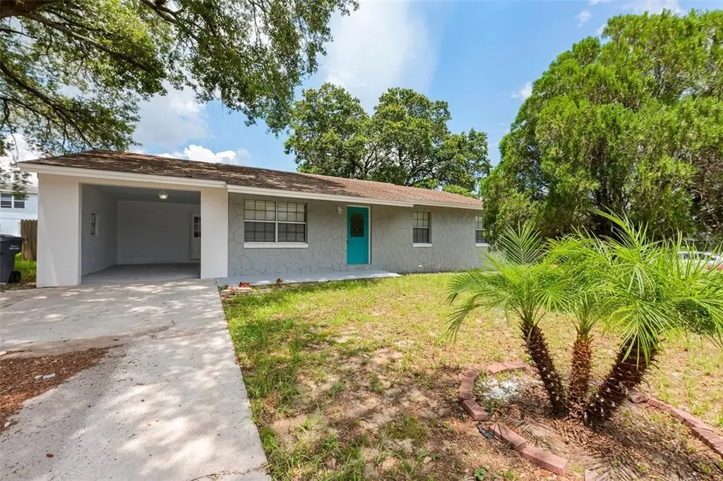1548 Sarah Street Lake Wales FL 33898