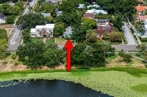 1816 Crescent Lake Drive N St Petersburg FL 33704