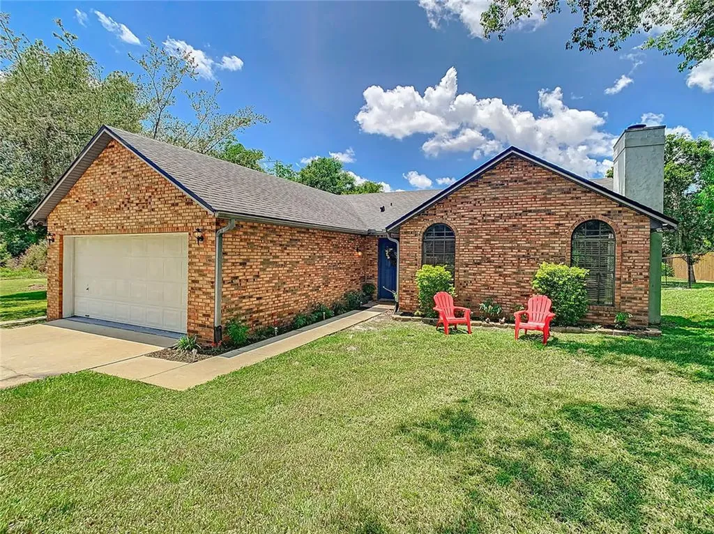 250 Linda Vista Street Debary FL 32713