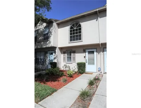 2350 Fletchers Point Circle Tampa FL 33613