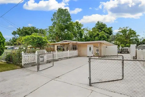 10216 N Altman Street Tampa FL 33612