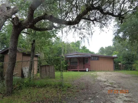 32009 3rd Avenue Deland FL 32720