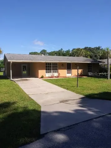 3853 Fontainebleau Street North Port FL 34287