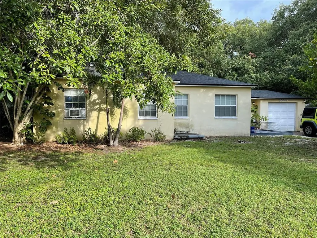 8090 38th Avenue N St Petersburg FL 33710