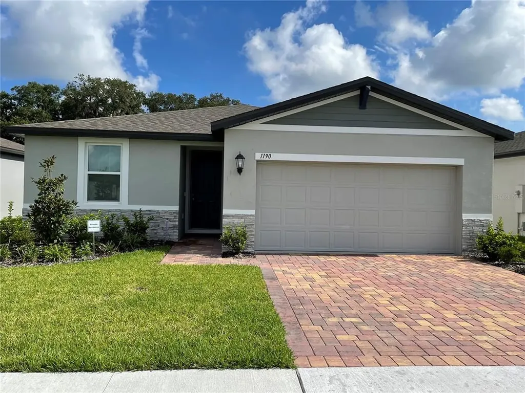 1190 Yumuri Street Winter Haven FL 33884