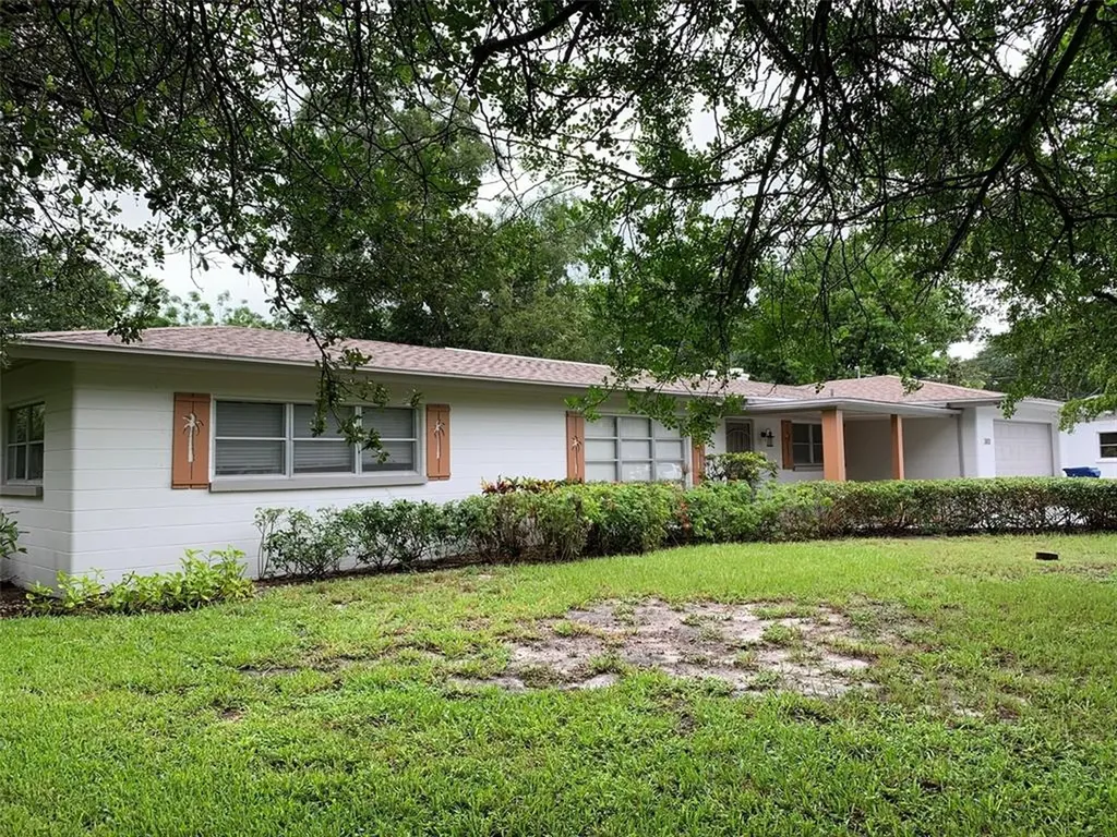 3001 Goldenrod Street Sarasota FL 34239