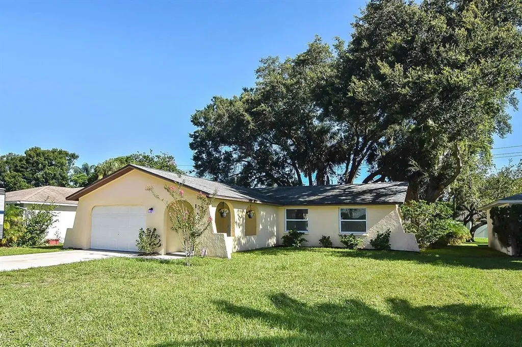 1330 Karen Drive Venice FL 34285