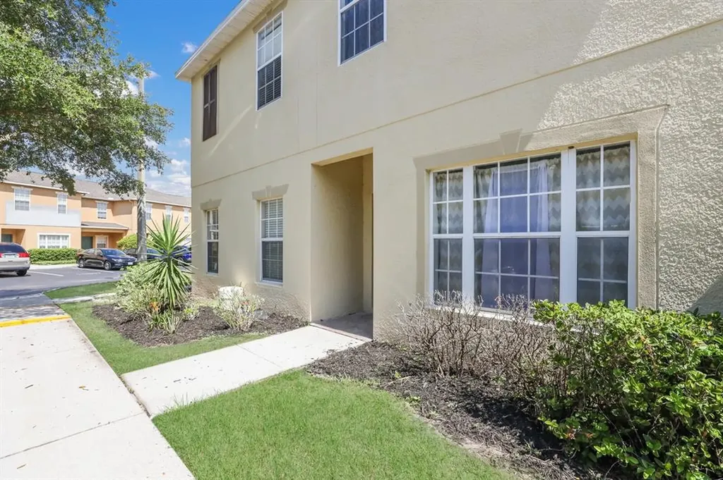 13026 Kings Crossing Drive Gibsonton FL 33534