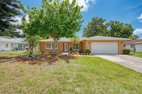 2207 43rd Street W Bradenton FL 34209