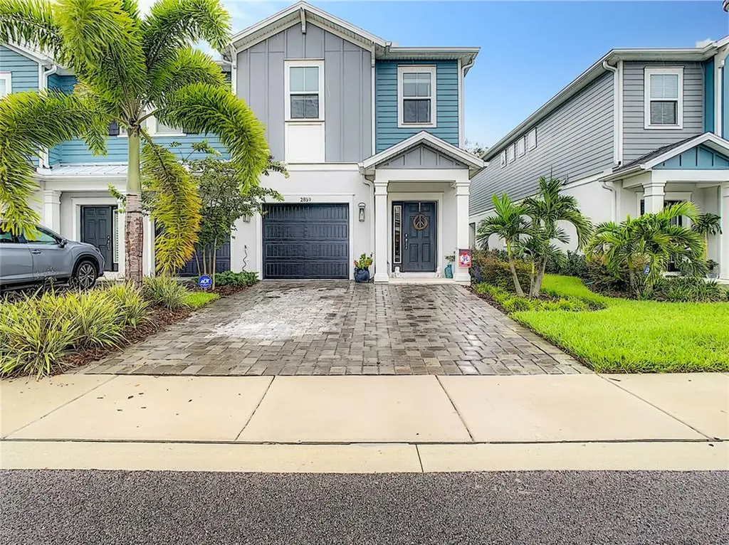 2859 Grand Kemerton Place Tampa FL 33618