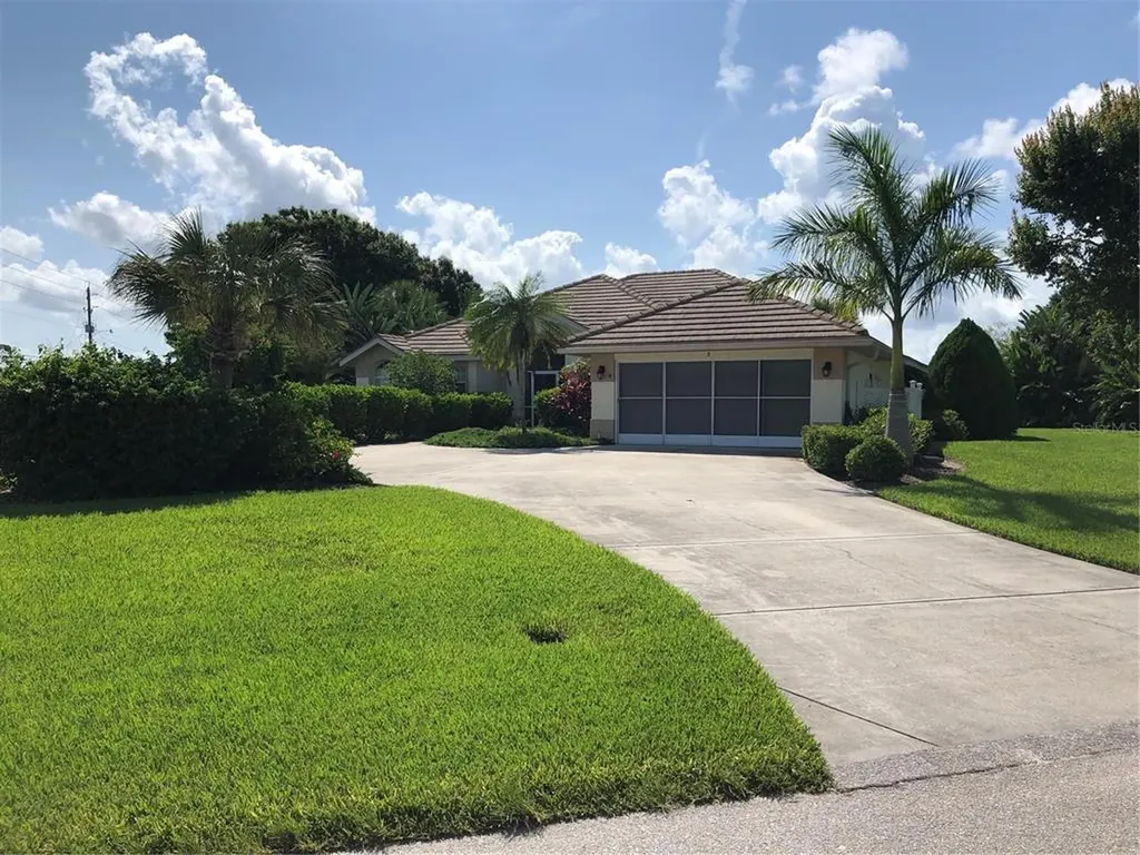 2 Sportsman Road Rotonda West FL 33947