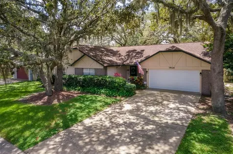 7926 Goldleaf Street Orlando FL 32835
