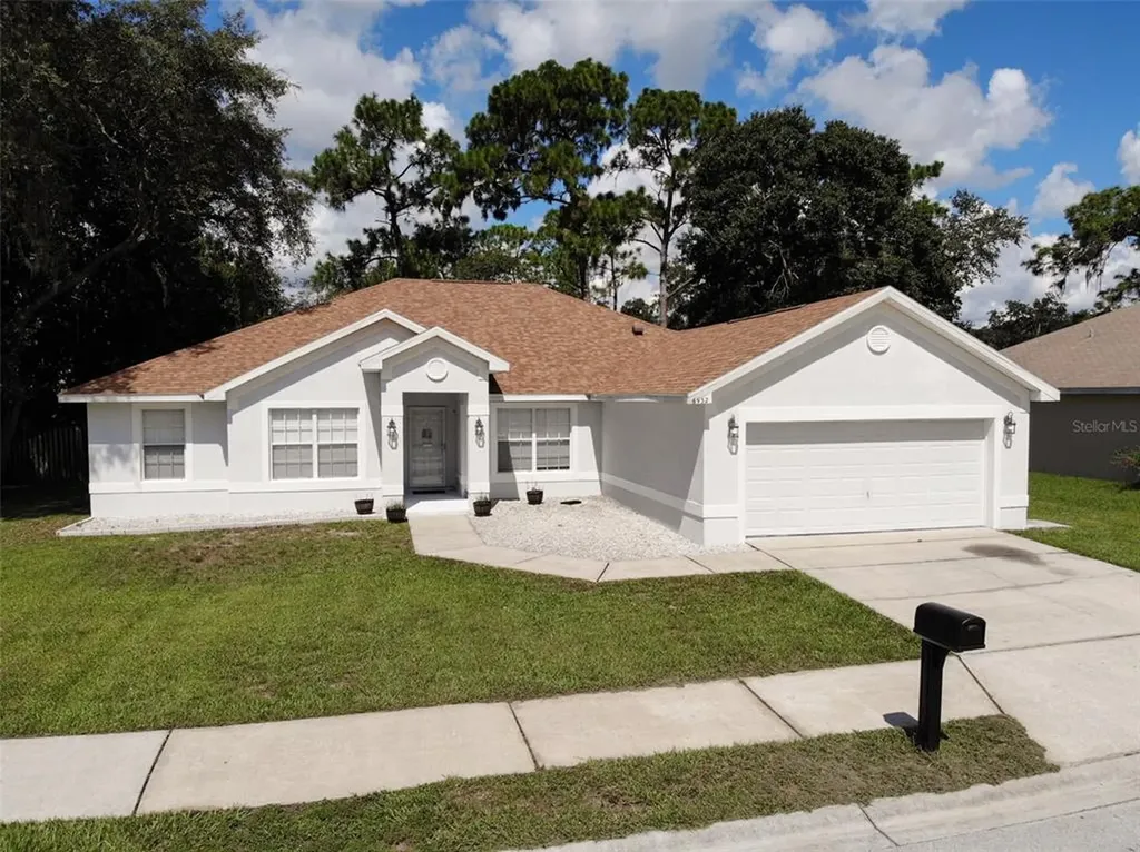6932 Krenson Oaks Street Lakeland FL 33810