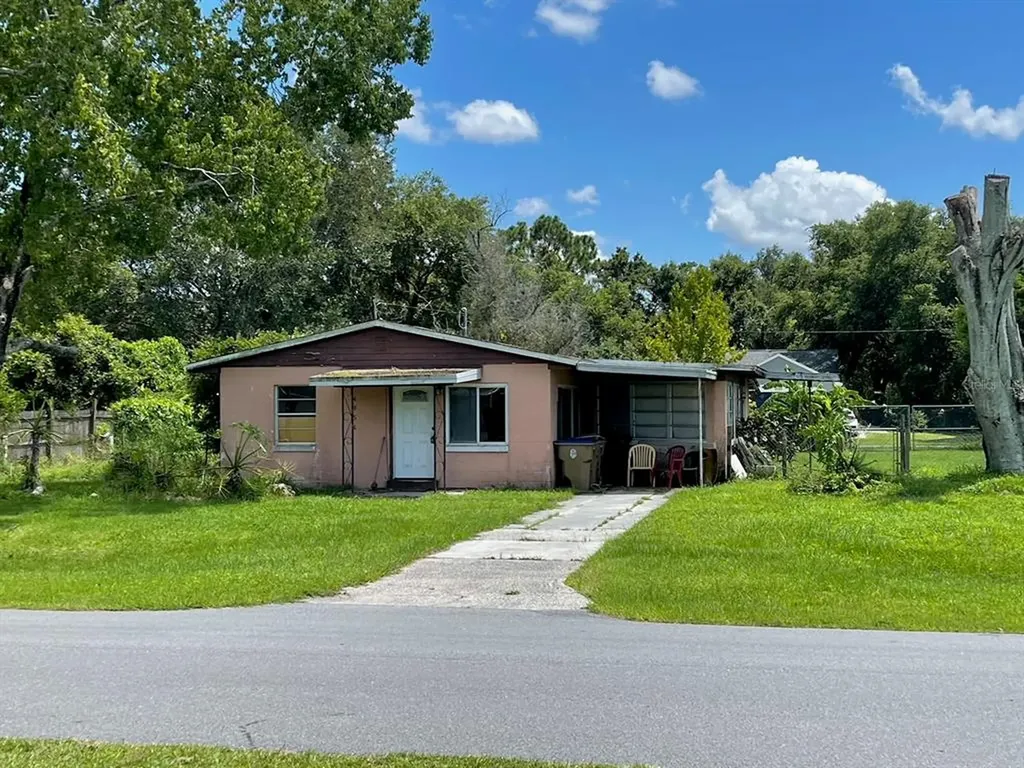 4854 Lake Shore Drive Saint Cloud FL 34772