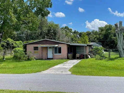 4854 Lake Shore Drive Saint Cloud FL 34772