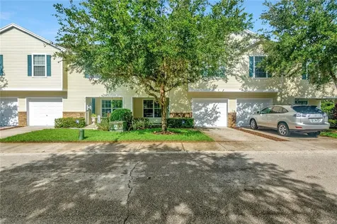 208 Woodknoll Place Valrico FL 33594