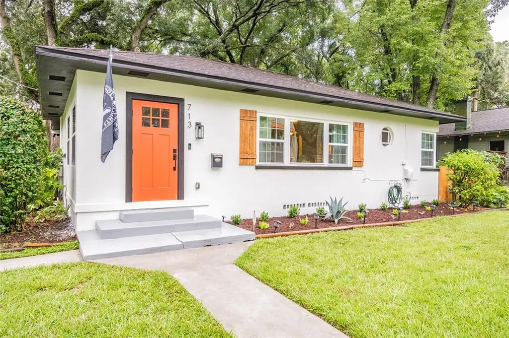 713 E Hollywood Street Tampa FL 33604