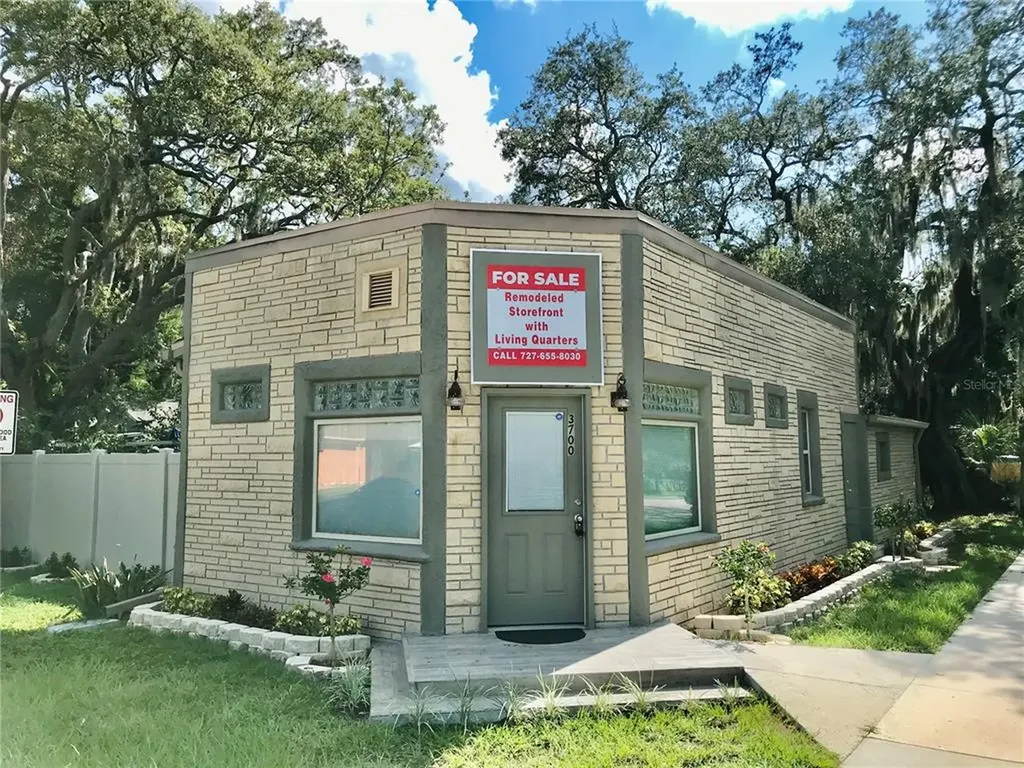 3700 58th Avenue N St Petersburg FL 33714