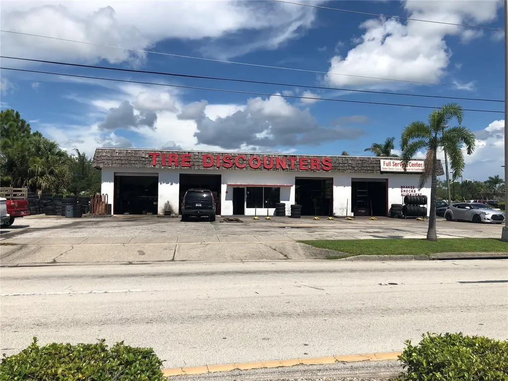 1308 Tamiami Trail Punta Gorda FL 33950