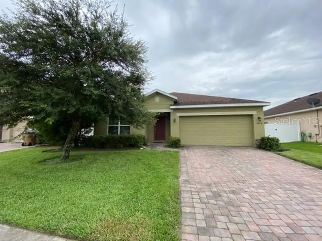 4602 Caverns Drive Kissimmee FL 34758
