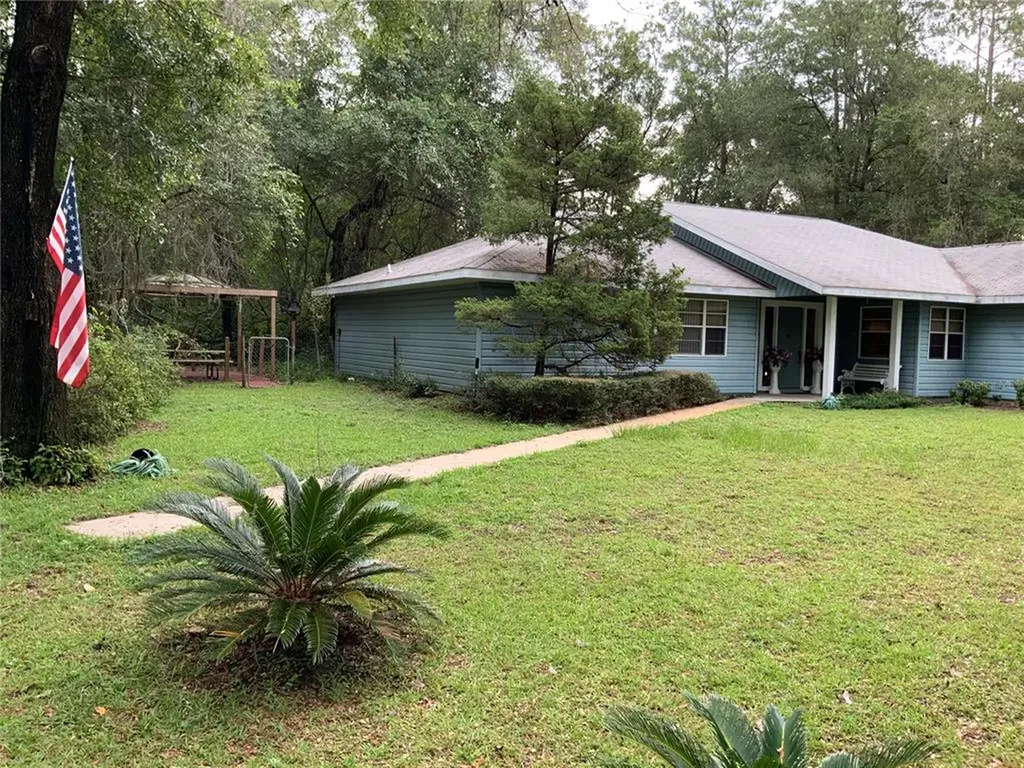 20431 SW 102nd Street Road Dunnellon FL 34431