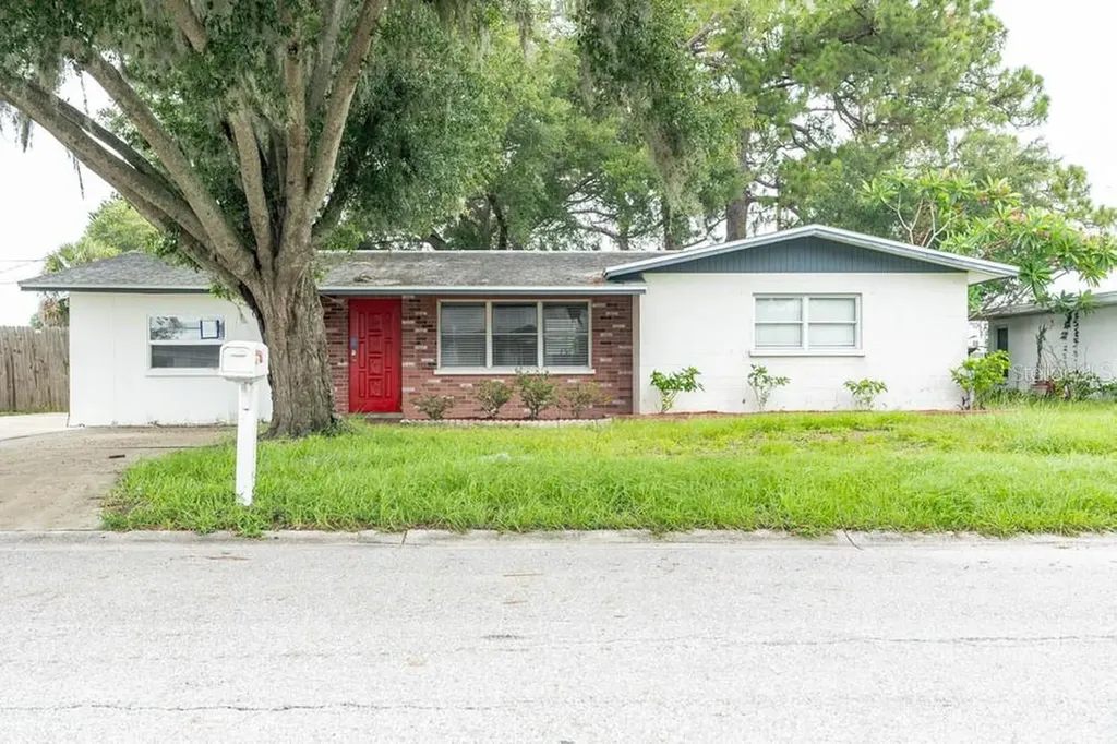 4612 21st Street W Bradenton FL 34207